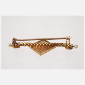 Brosche mit Diamanten und Perlen