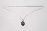 Anhänger mit Lapislazuli an Kette