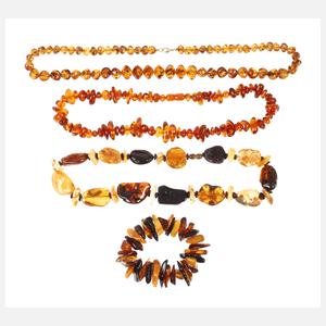Konvolut Bernsteinschmuck