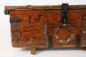 Kleine gotische Truhe 1568