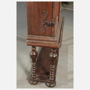 Stollenschrank Renaissance