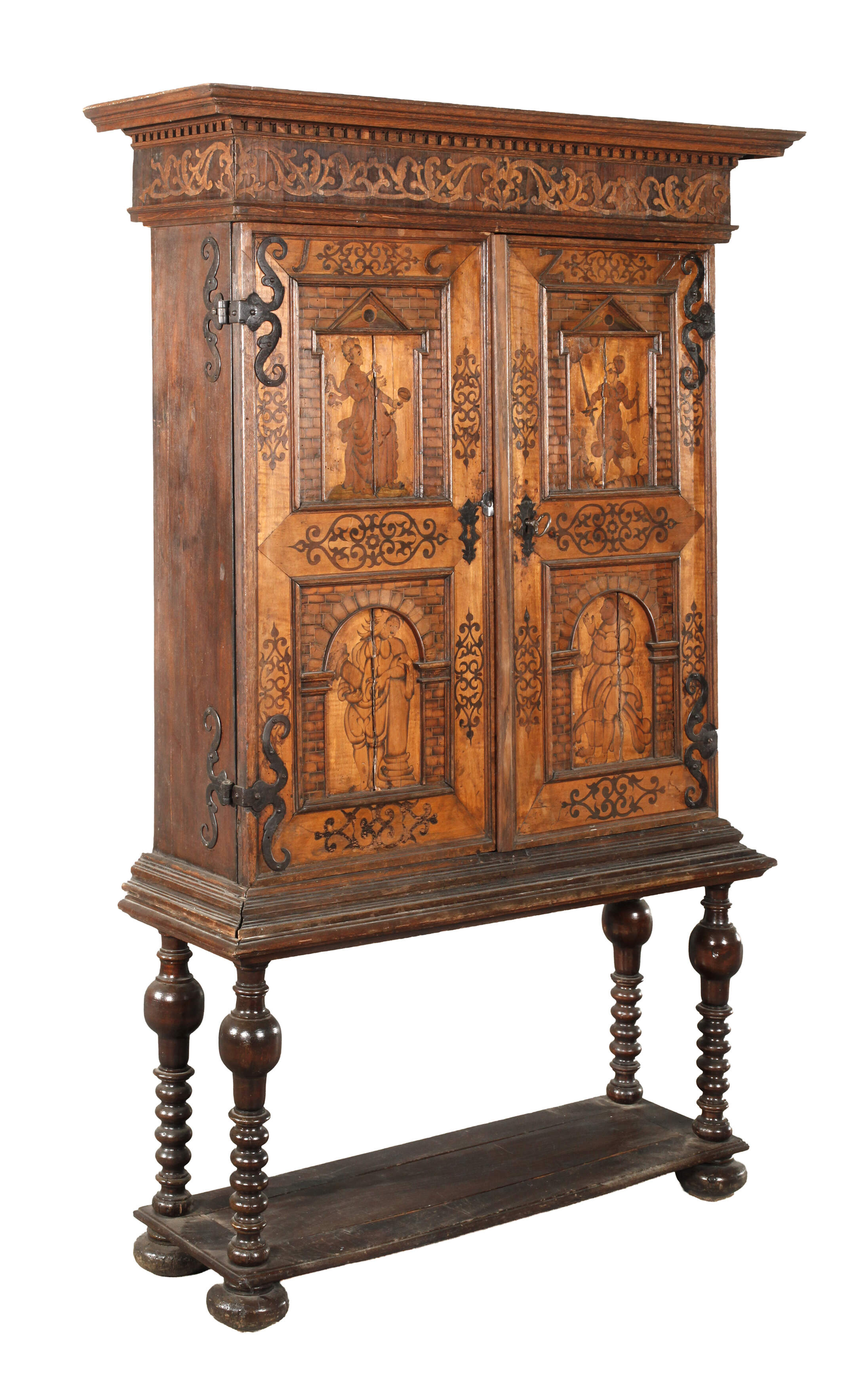 Stollenschrank Renaissance