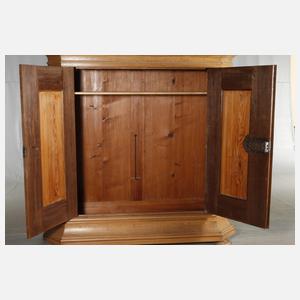 Barocker Dielenschrank