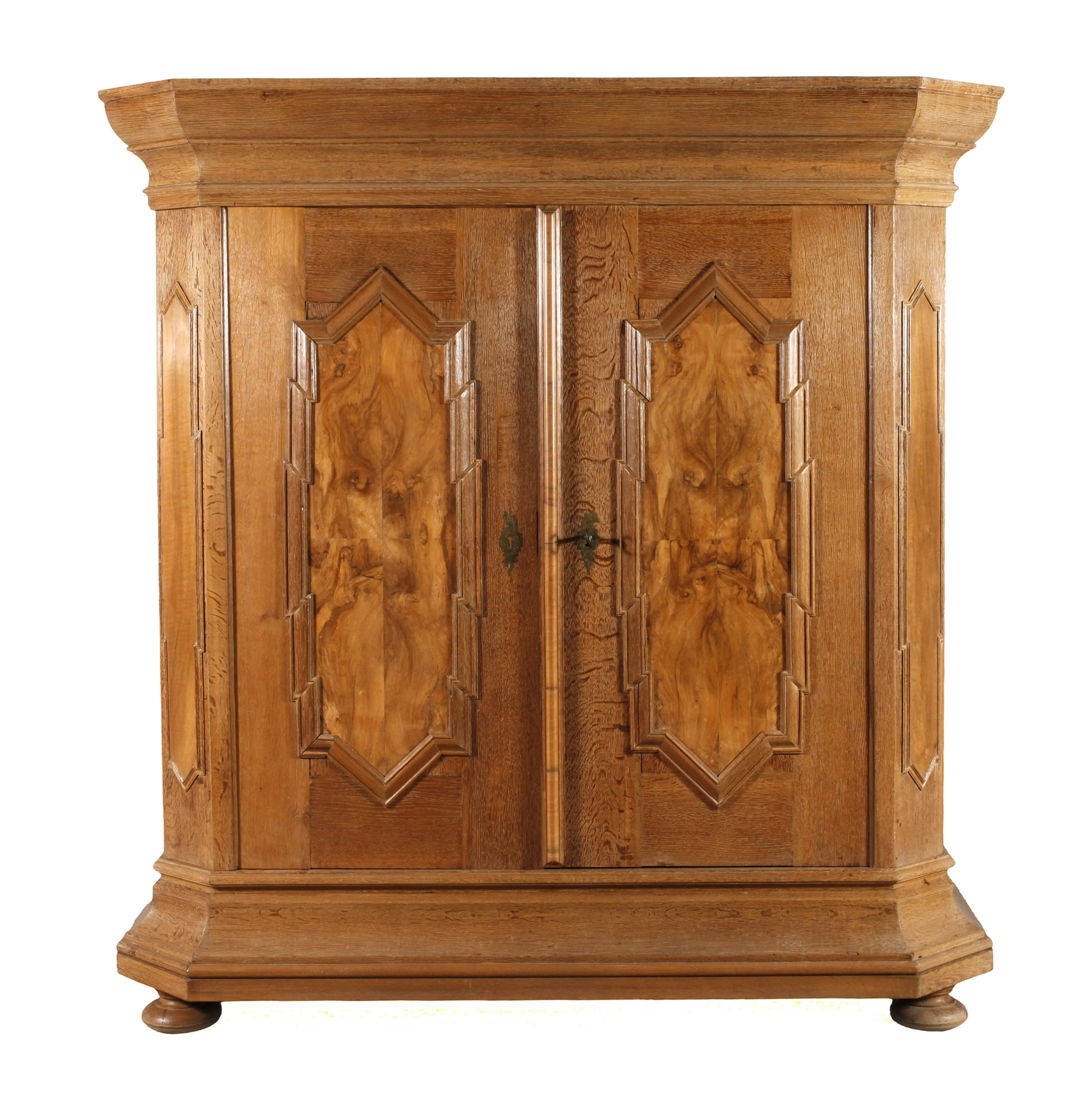 Barocker Dielenschrank