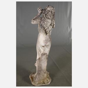 Große Gartenfigur Phryne vor den Richtern