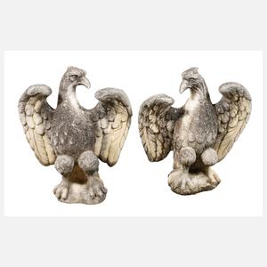 Paar Adler als Mauerbekrönung