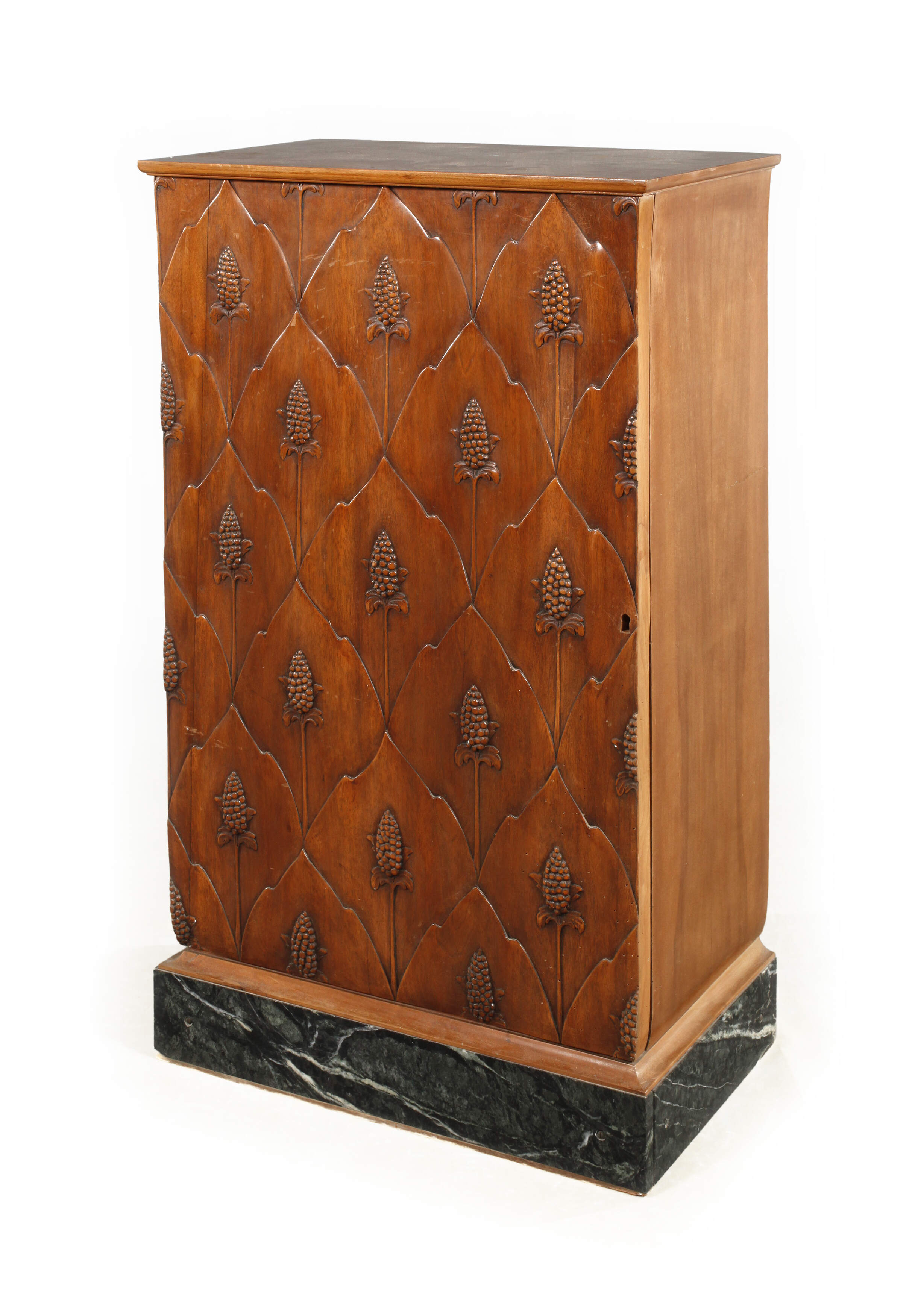 Pfeilerschrank Art déco