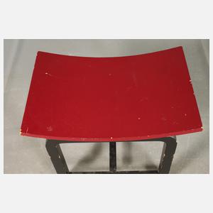 Modernistischer Hocker