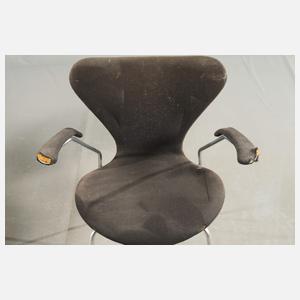 Arne Jacobsen, sechs Armlehnstühle Serie 7