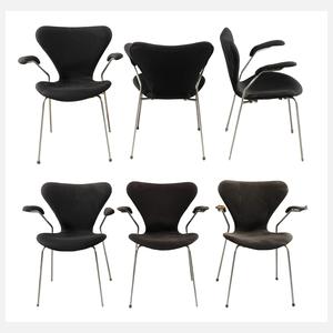 Arne Jacobsen, sechs Armlehnstühle Serie 7