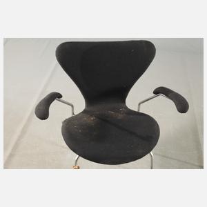 Arne Jacobsen, sechs Armlehnstühle Serie 7