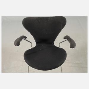 Arne Jacobsen, sechs Armlehnstühle Serie 7