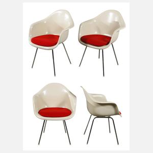 Charles & Ray Eames, vier Armlehnstühle "DAX"