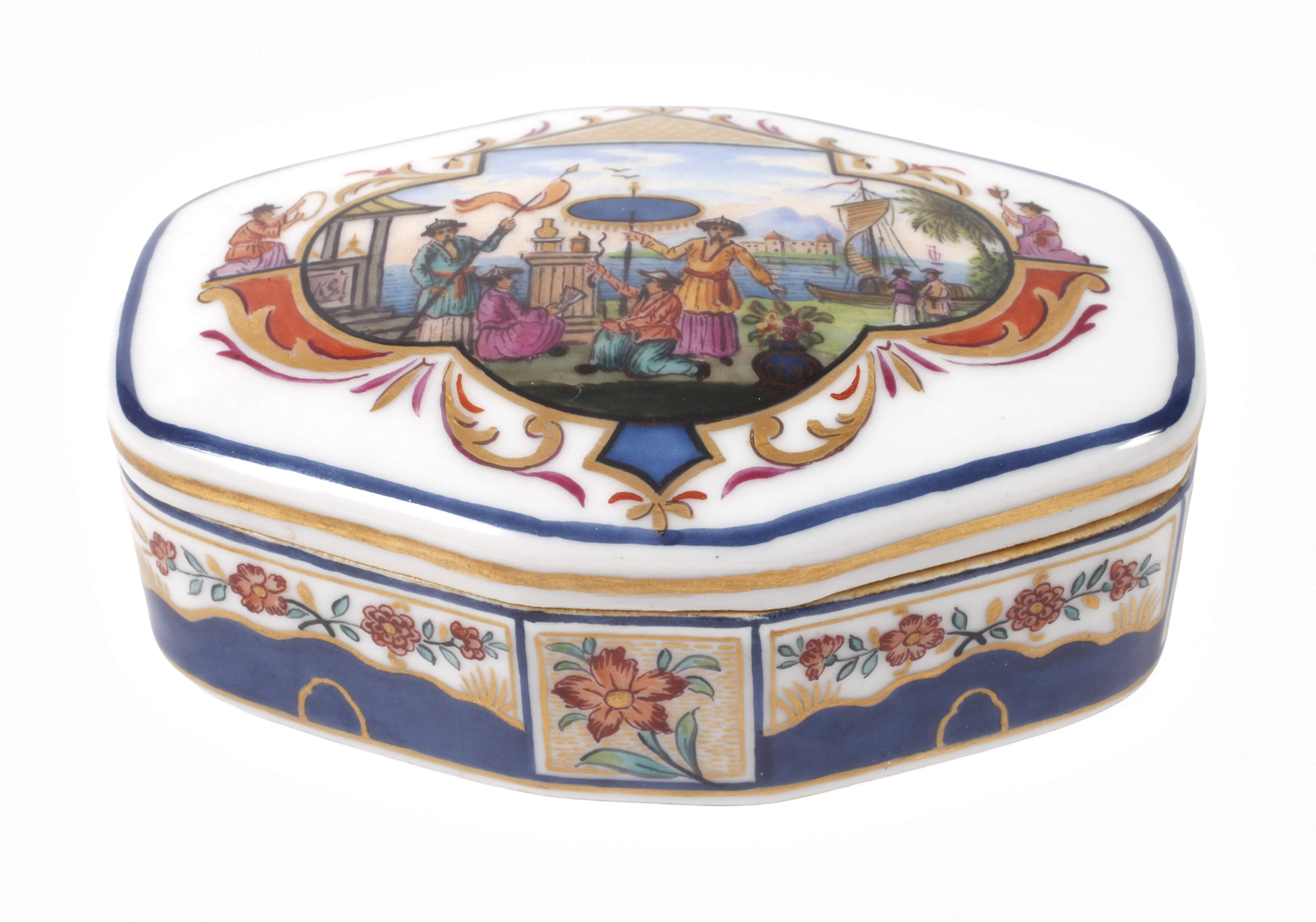 Gaunitz Dresden Deckeldose mit Chinoiserie