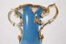 Meissen prunkvolle Henkelvase "Blumenbukett"