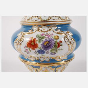 Meissen prunkvolle Henkelvase "Blumenbukett"