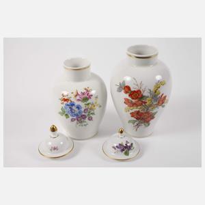 Meissen Konvolut Zierteile Blumenmalerei