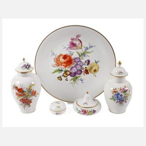 Meissen Konvolut Zierteile Blumenmalerei