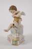Meissen Amorette "Las de vaincre, je me repose"