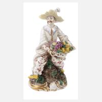 Nymphenburg/Frankenthal "Chinese mit Früchtekorb"111