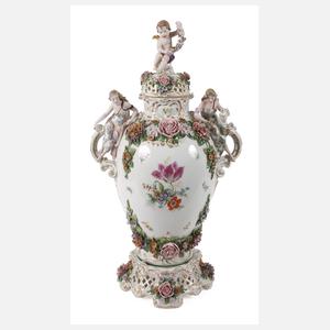 Sitzendorf große Potpourri-Deckelvase mit Sockel