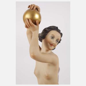 Volkstedt Tänzerin mit Ball