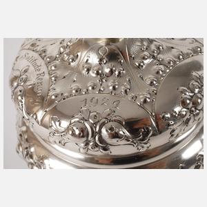 Silber Deckelpokal als Ehrengeschenk