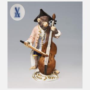 Meissen, Figur der Affenkapelle "Bassgeiger"