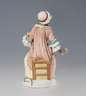 Meissen, Figur der Affenkapelle "Sängerin"