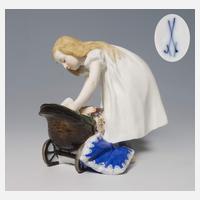 Meissen, Jugendstil-Figur "Mädchen mit Puppenwagen"111