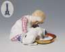 Meissen, Jugendstil-Figur "Kind mit saufendem Hund"