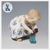 Meissen, Jugendstil-Figur "Kind mit Puppe"111