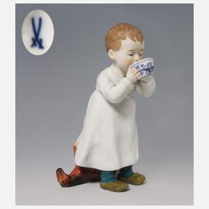 Meissen, Jugendstil-Figur "Kind, trinkend"
