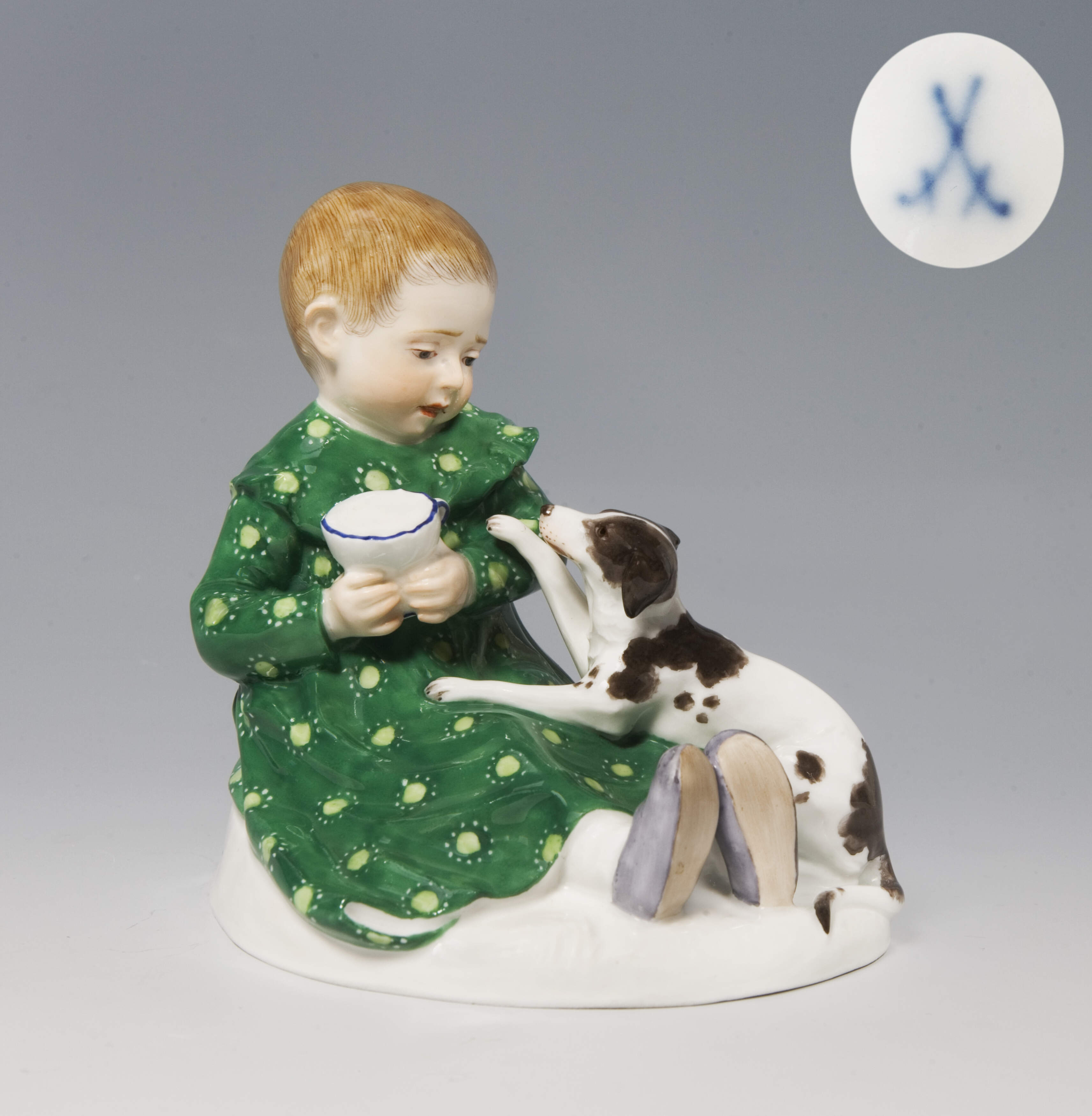 Meissen, Jugendstil-Figur "Kind mit Hund"