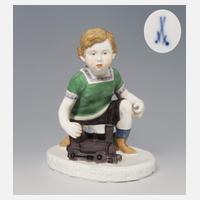 Meissen, Jugendstil-Figur "Kind mit Lokomotive"111