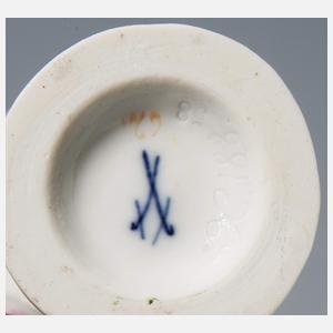 Meissen, Jugendstil-Figur "Mädchen mit Apfelkorb"