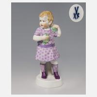 Meissen, Jugendstil-Figur "Mädchen mit Weintrauben"111