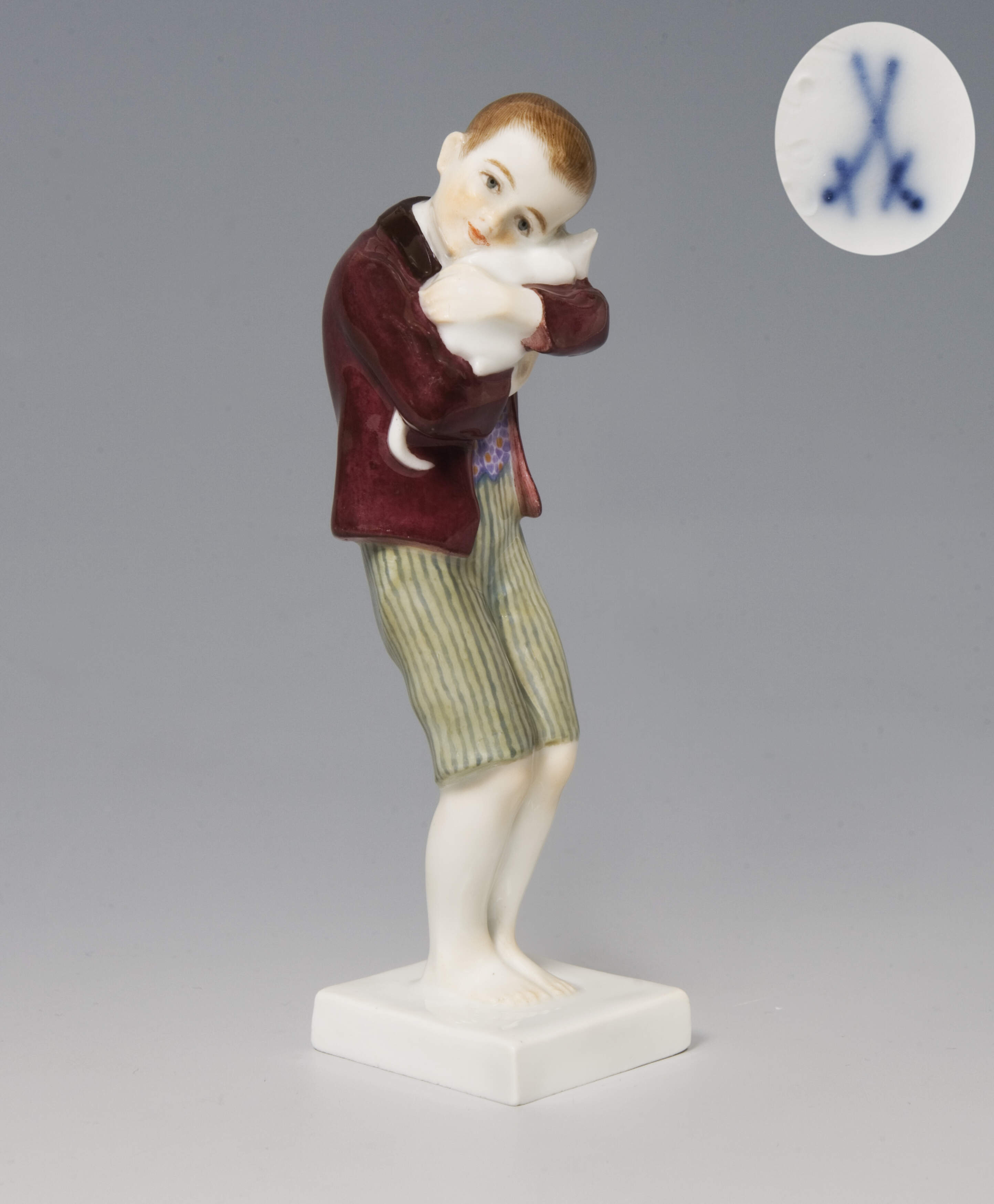 Meissen, Jugendstil-Figur "Knabe mit Katze"
