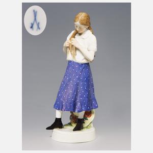Meissen, Jugendstil-Figur "Mädchen, einen Zopf flechtend"