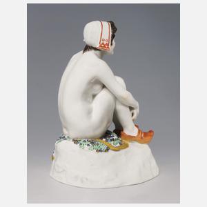 Meissen, Jugendstil-Figur "Mädchen im Bad"