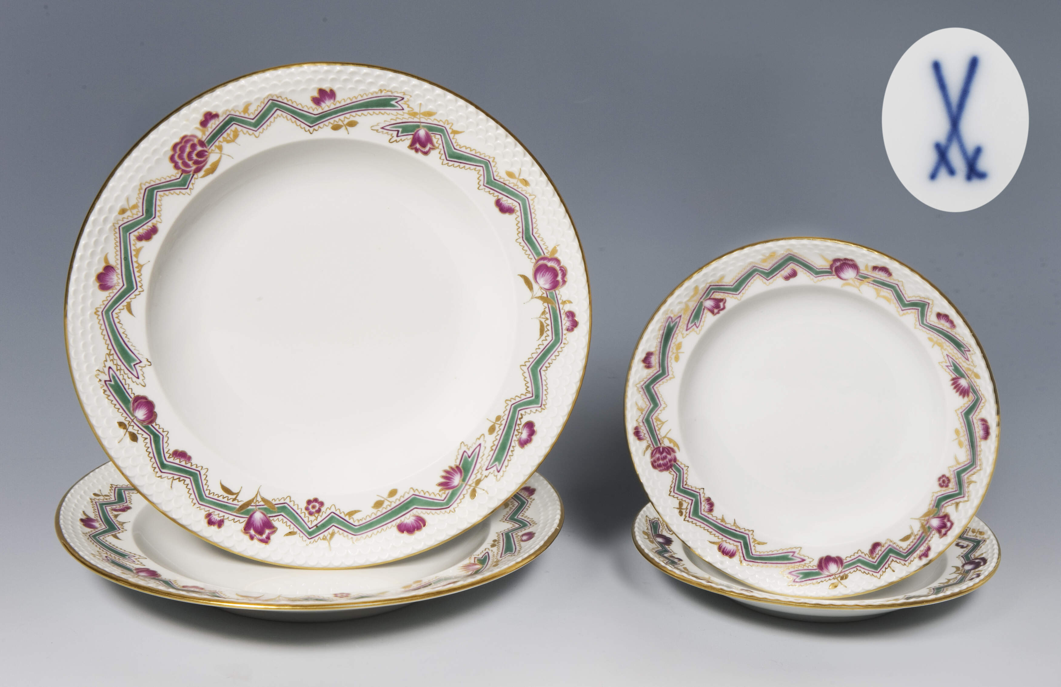 Meissen, 2 Paar Art déco-Dessertteller
