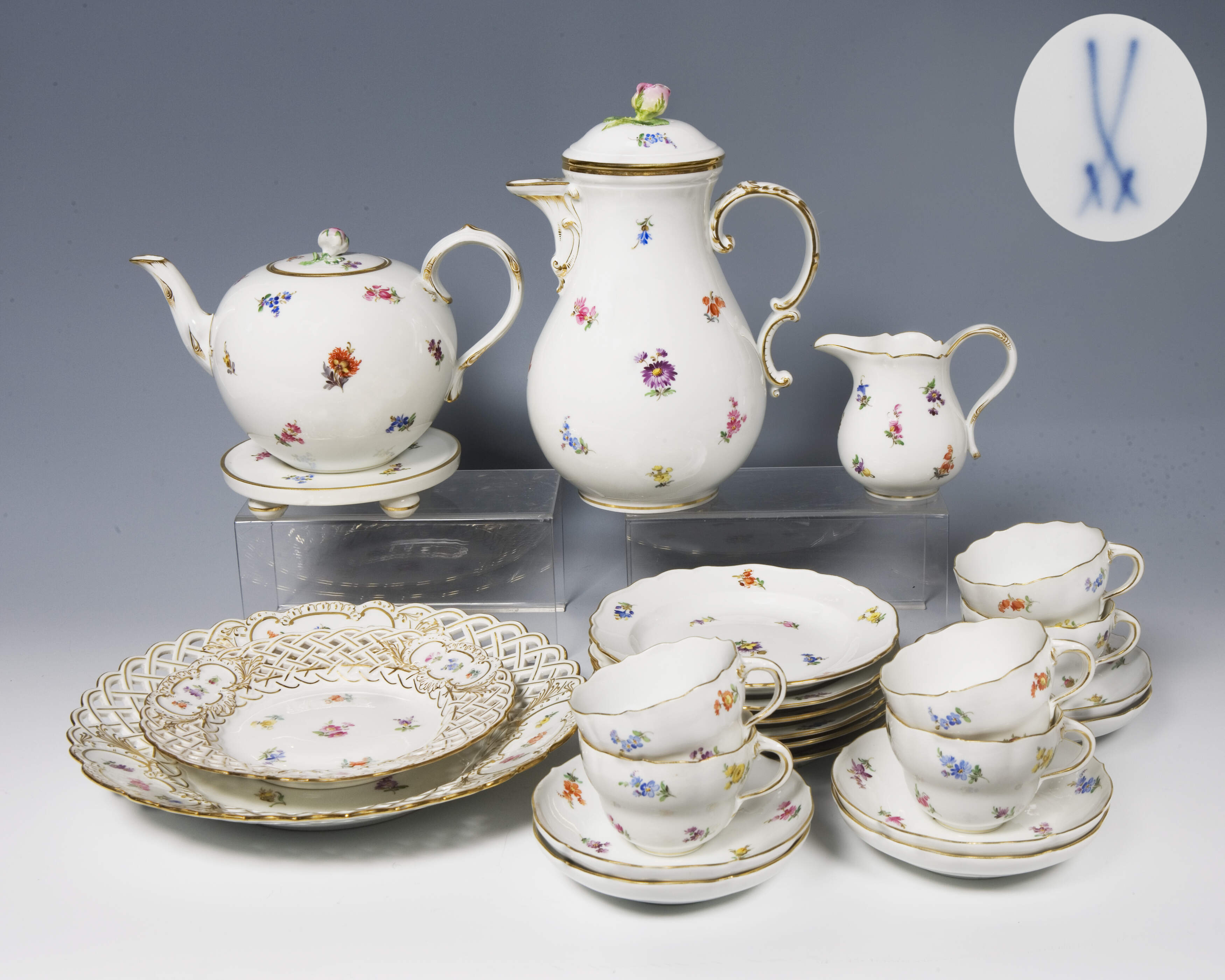Meissen, 24-teiliges Kaffee- und Teeservice