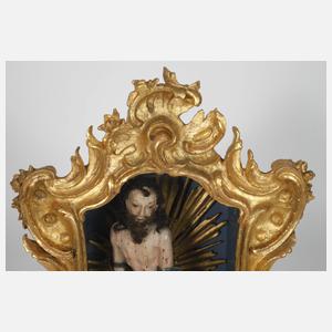 Tischvitrine mit Schmerzensmann