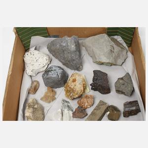 Kleine Mineraliensammlung