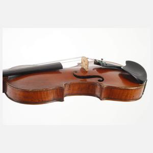 Violine im Etui