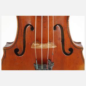 Violine im Etui