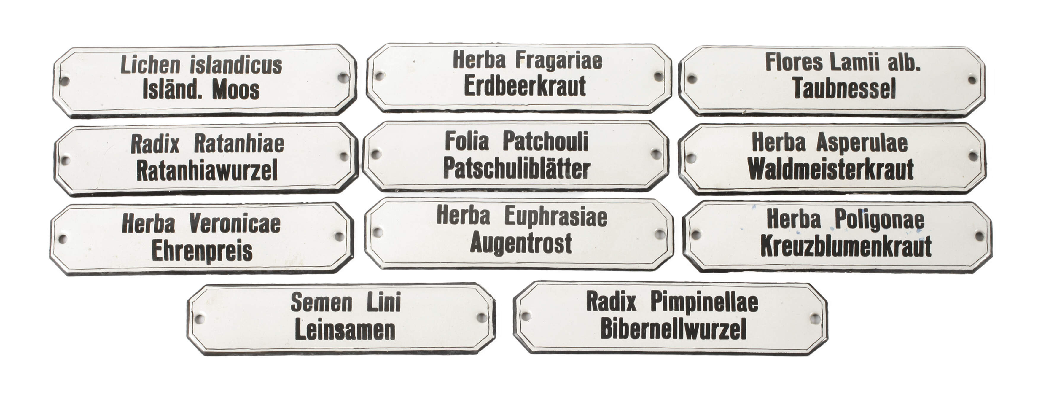 Elf Apothekenschilder