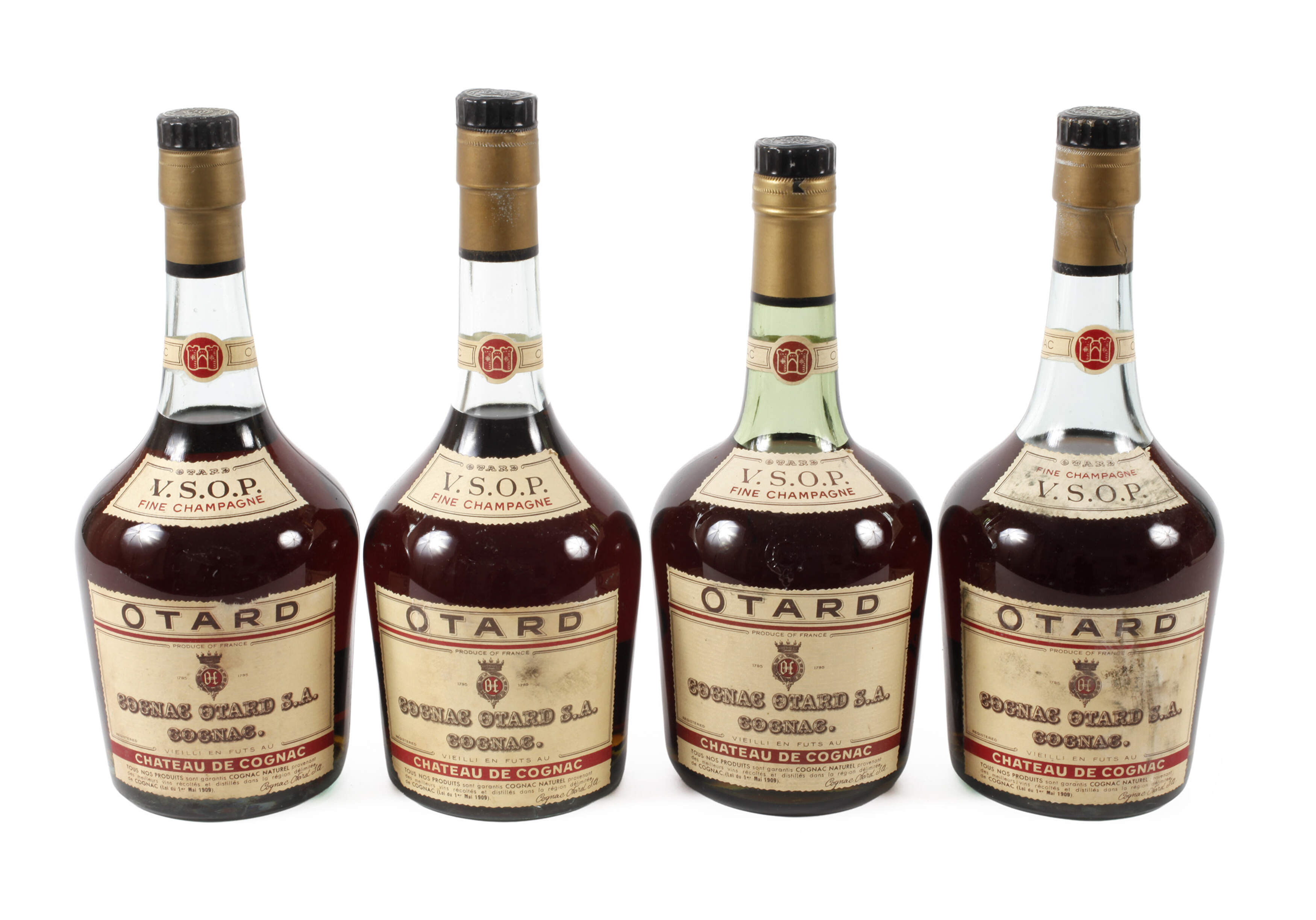 Vier Flaschen Otard