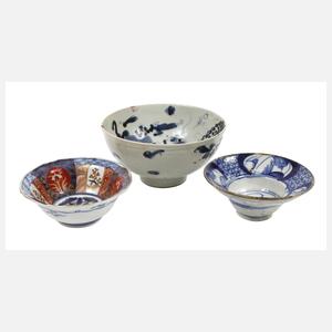 Drei Schalen China