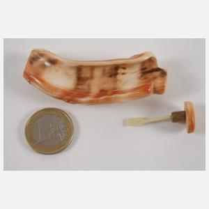 Snuffbottle